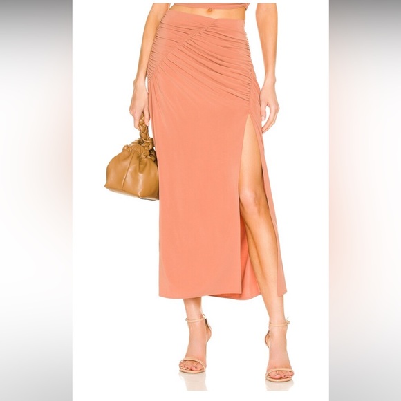 A.L.C. Easton Top and Dawson Ruched Midi Skirt w/ Slit - Picture 4 of 7